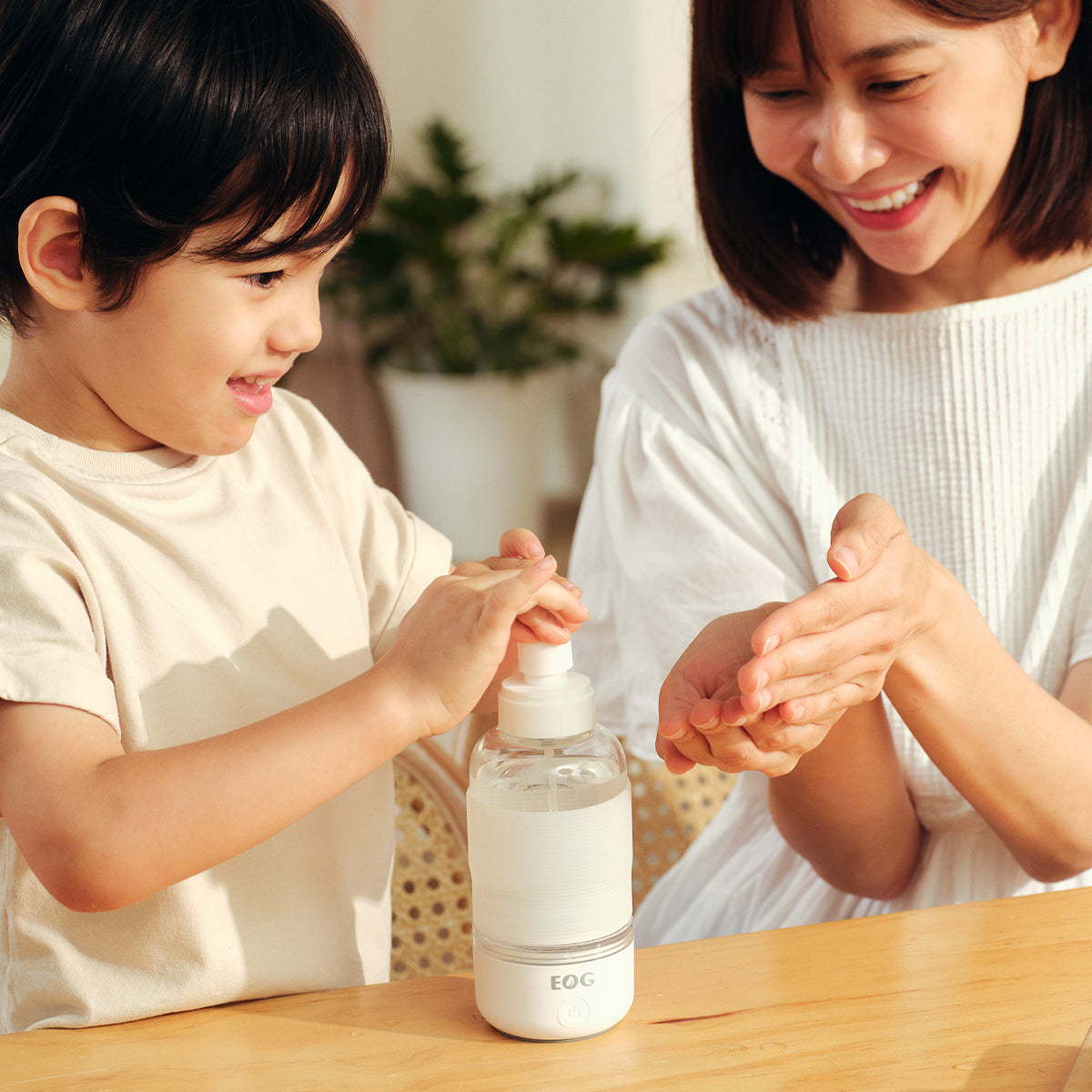 EOG Purifying Oxygen Bottle ✦ Portable Odor Removal Expert